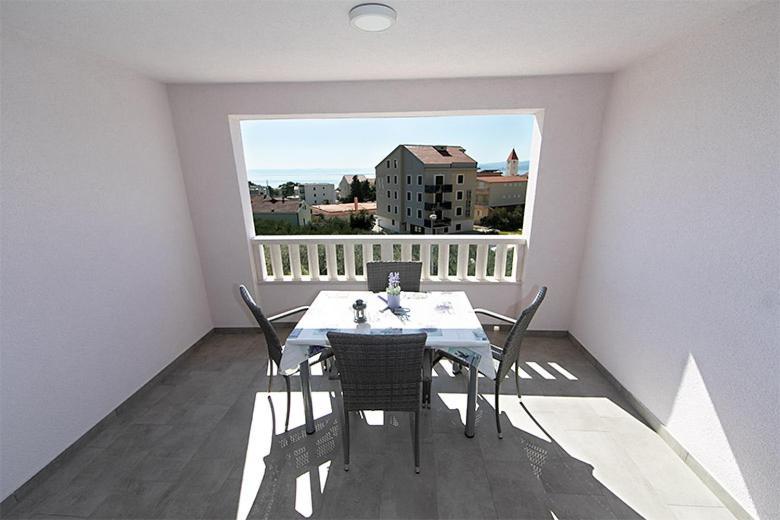Apartmani “Karla” Promajna Exteriér fotografie