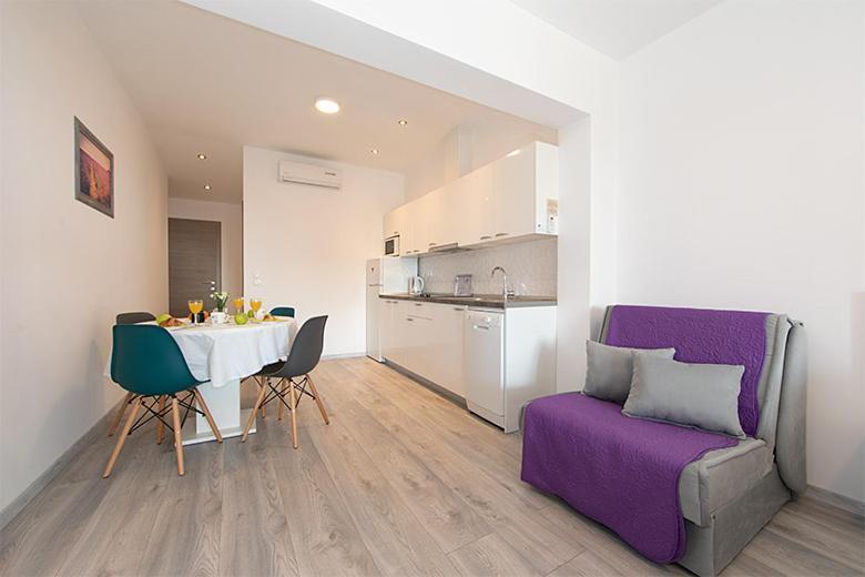 Apartmani “Karla” Promajna Exteriér fotografie