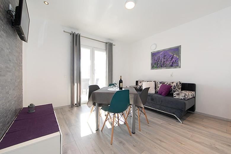 Apartmani “Karla” Promajna Exteriér fotografie