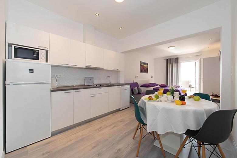 Apartmani “Karla” Promajna Exteriér fotografie